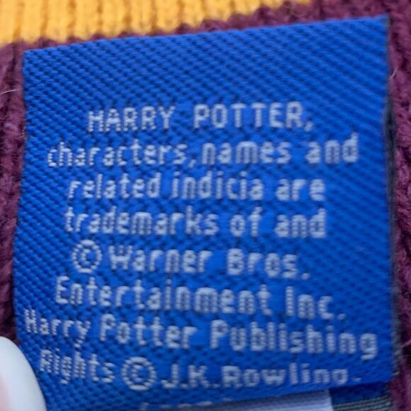 Harry Potter Gryffindor Scarf Costume Halloween Purple Yellow Stripe Lambs Wool - Picture 6 of 9